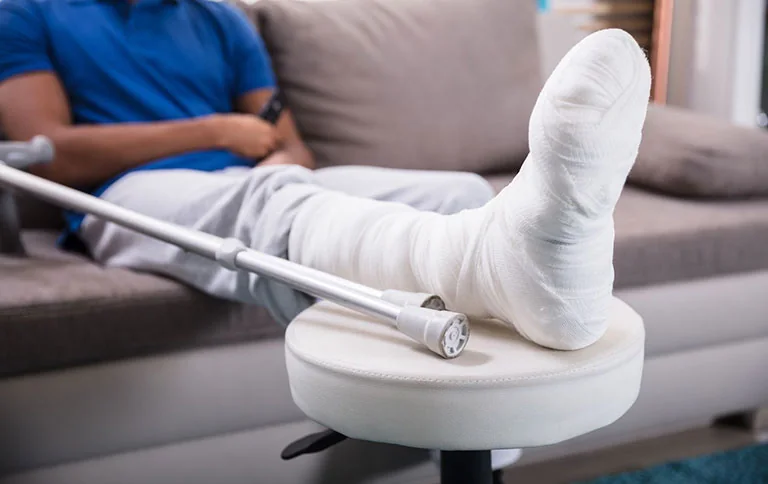 Cast-mobile