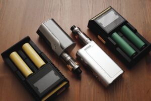 vaping device & charger with batteries